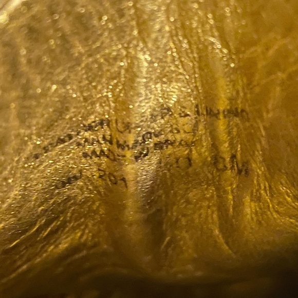 Tory‎ Burch Lawrence Gold Loafers with Tassels, Size 8M - Picture 12 of 12